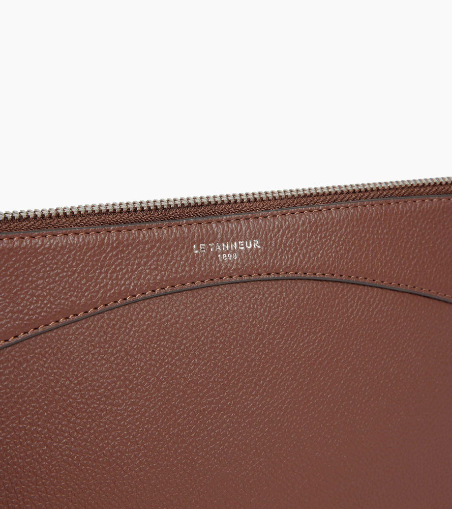 Pochette zippée en cuir grainé