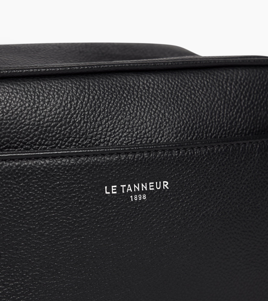 Trousse de toilette en cuir grainé
