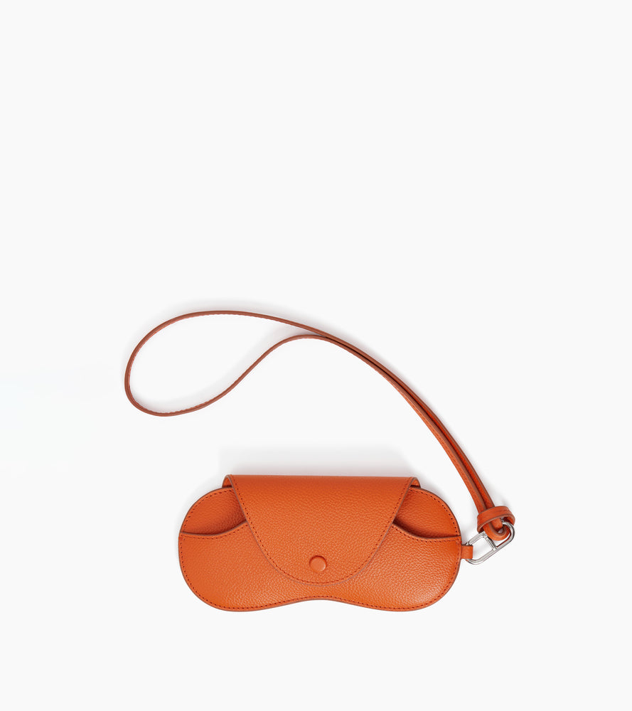 Etui à lunettes charms en cuir grainé