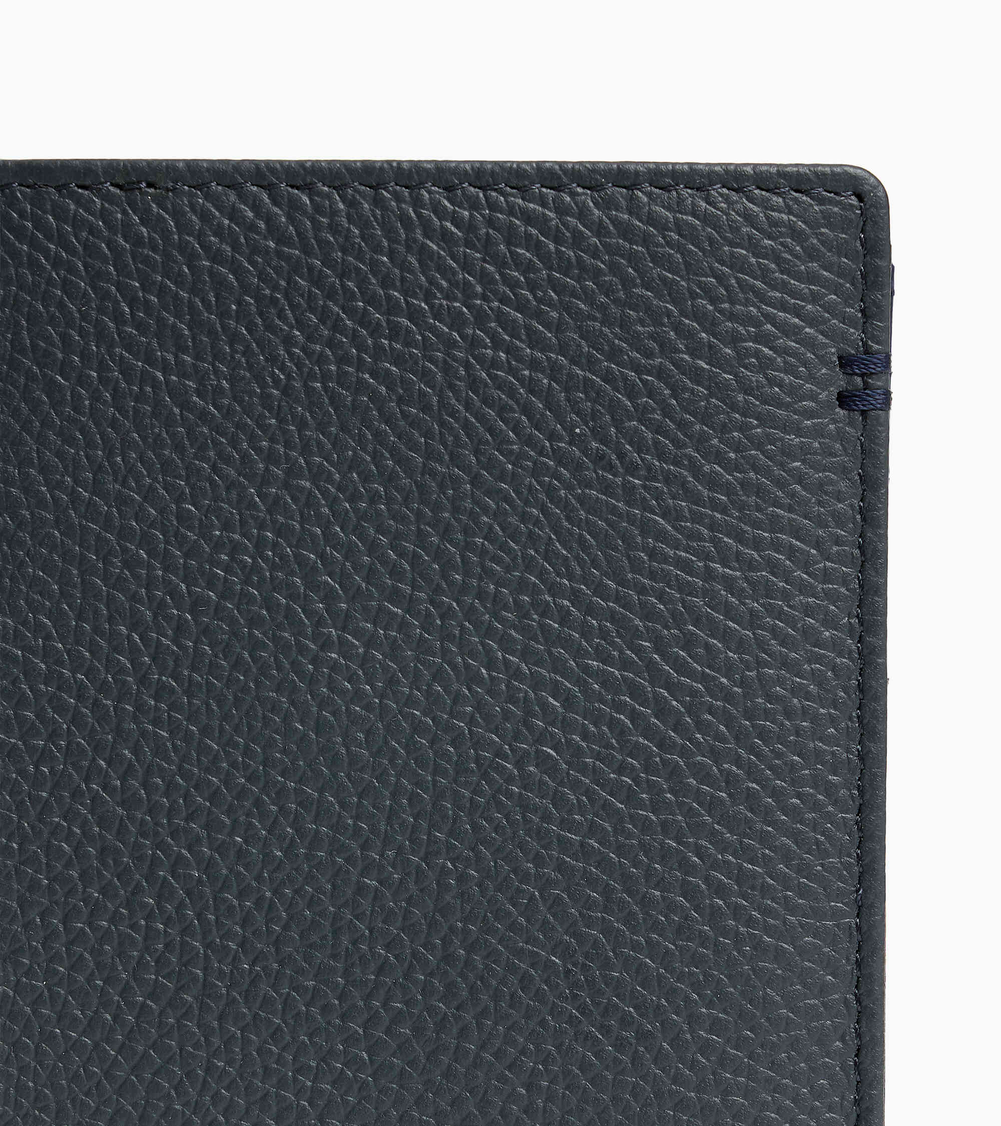 Cartera vertical pequeña de dos secciones con cremallera Lucien de piel granulada